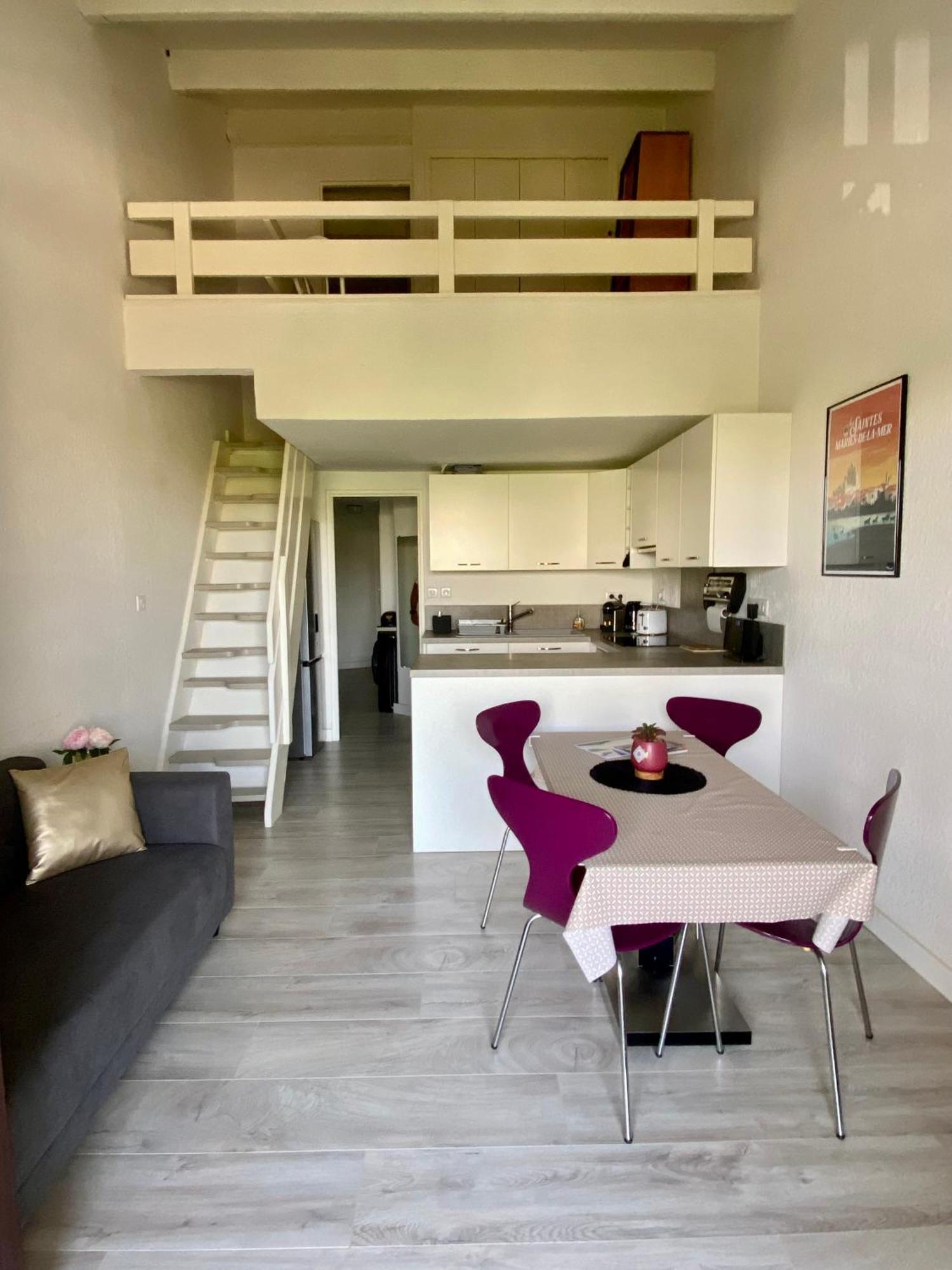 Appartement Duplex Climatise Le Trident Saintes-Maries-de-la-Mer Esterno foto