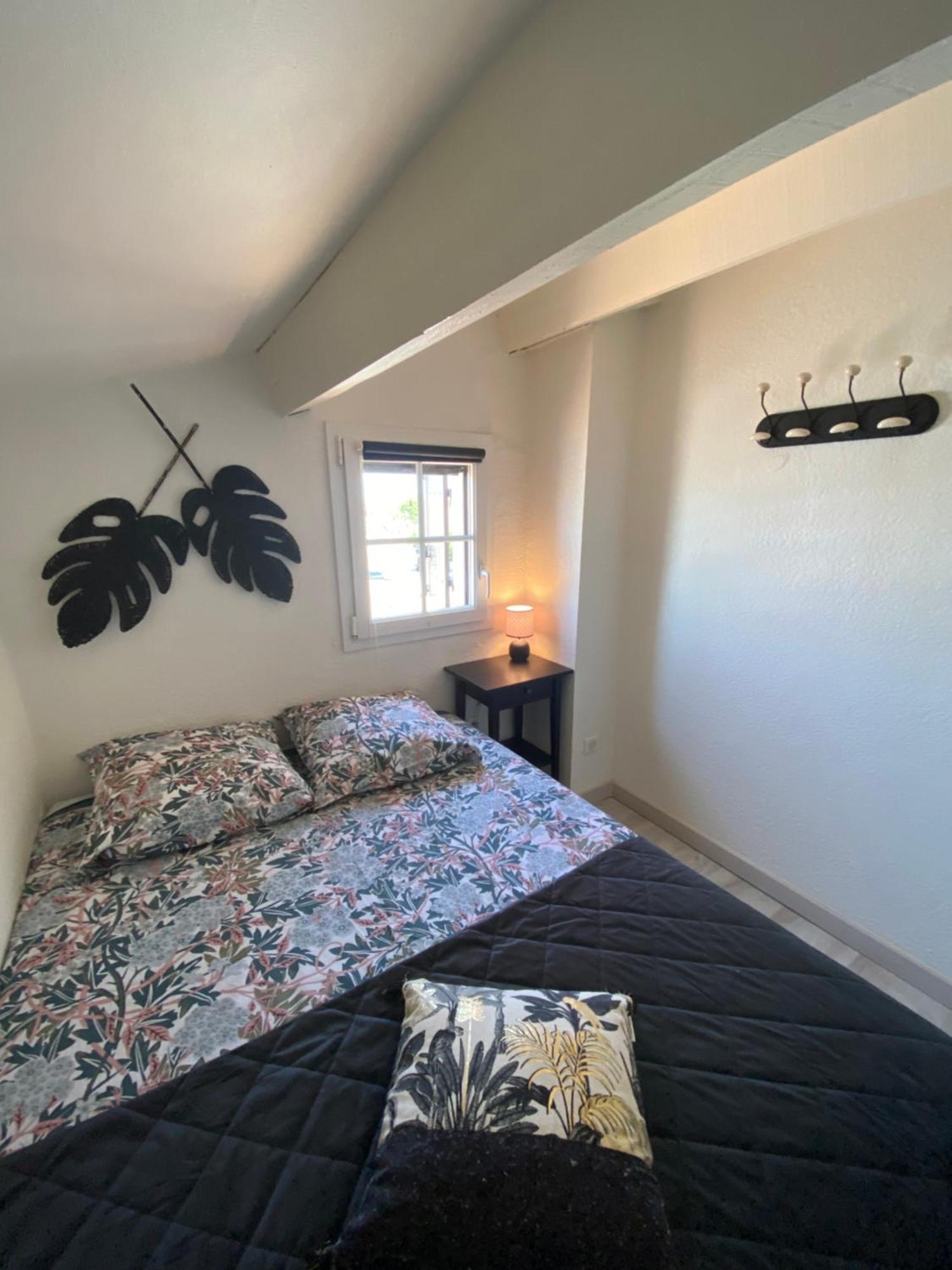 Appartement Duplex Climatise Le Trident Saintes-Maries-de-la-Mer Esterno foto